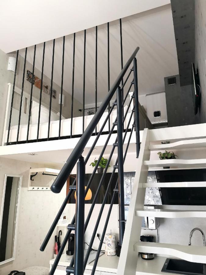 Strandidylle Apartment Mit Meerblick Und Kamin ミエンジズドロイェ エクステリア 写真
