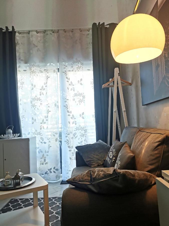 Strandidylle Apartment Mit Meerblick Und Kamin ミエンジズドロイェ エクステリア 写真