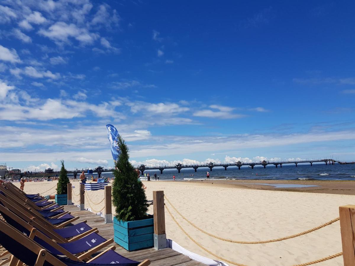 Strandidylle Apartment Mit Meerblick Und Kamin ミエンジズドロイェ エクステリア 写真