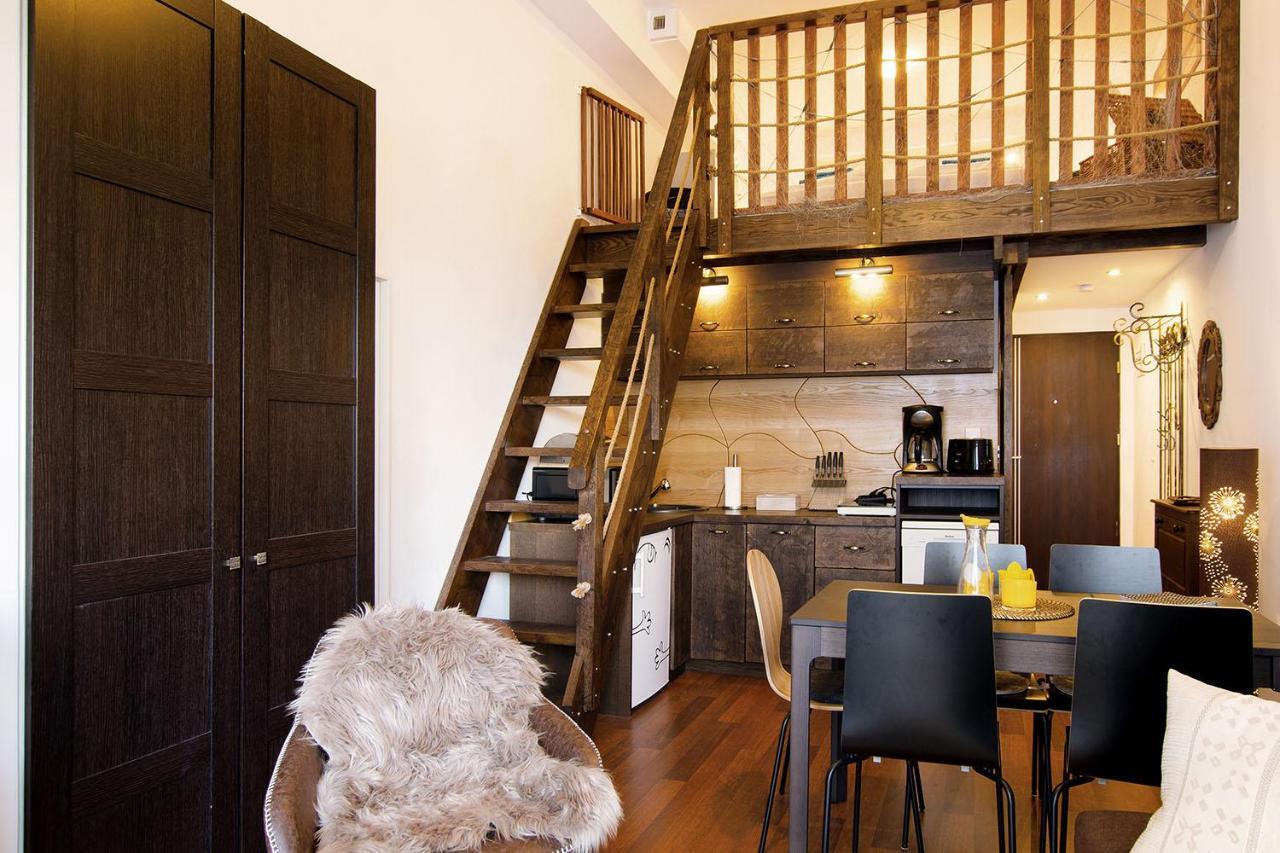Strandidylle Apartment Mit Meerblick Und Kamin ミエンジズドロイェ エクステリア 写真